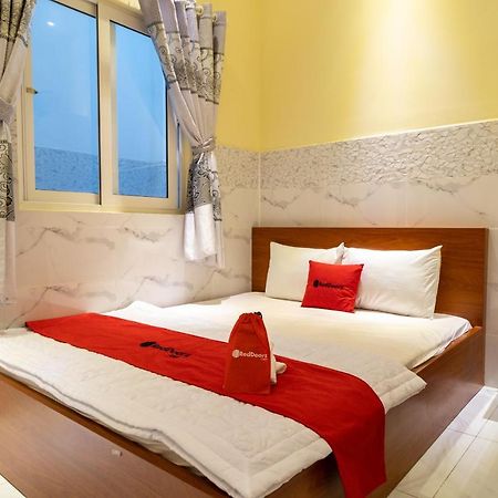 Hotel Reddoorz Near Etown 4 Ciudad Ho Chi Minh  Exterior foto